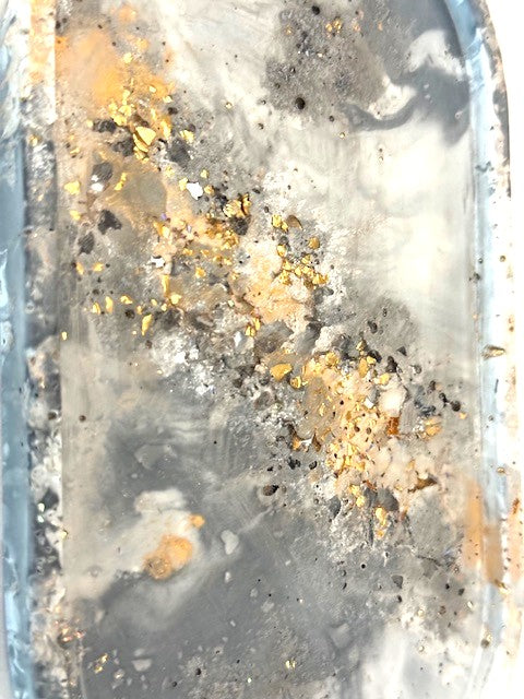 Handcrafted Geode Trinket Tray (Grey & White)