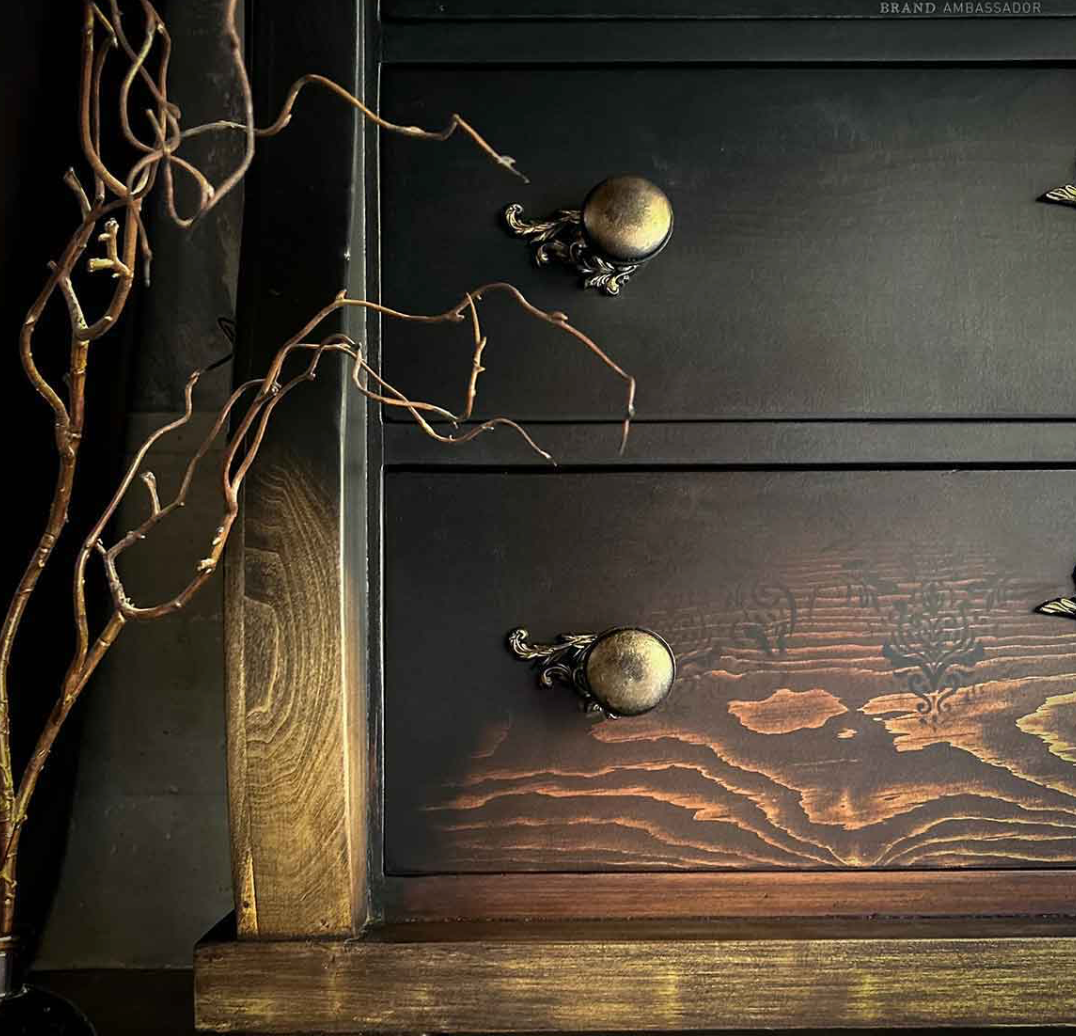 Majestic Flourish Decor Moulds