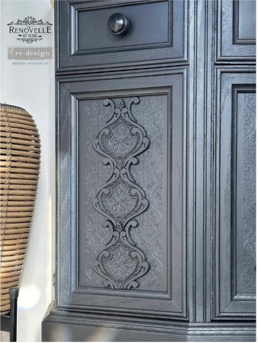 Darling Damask Cece Mould