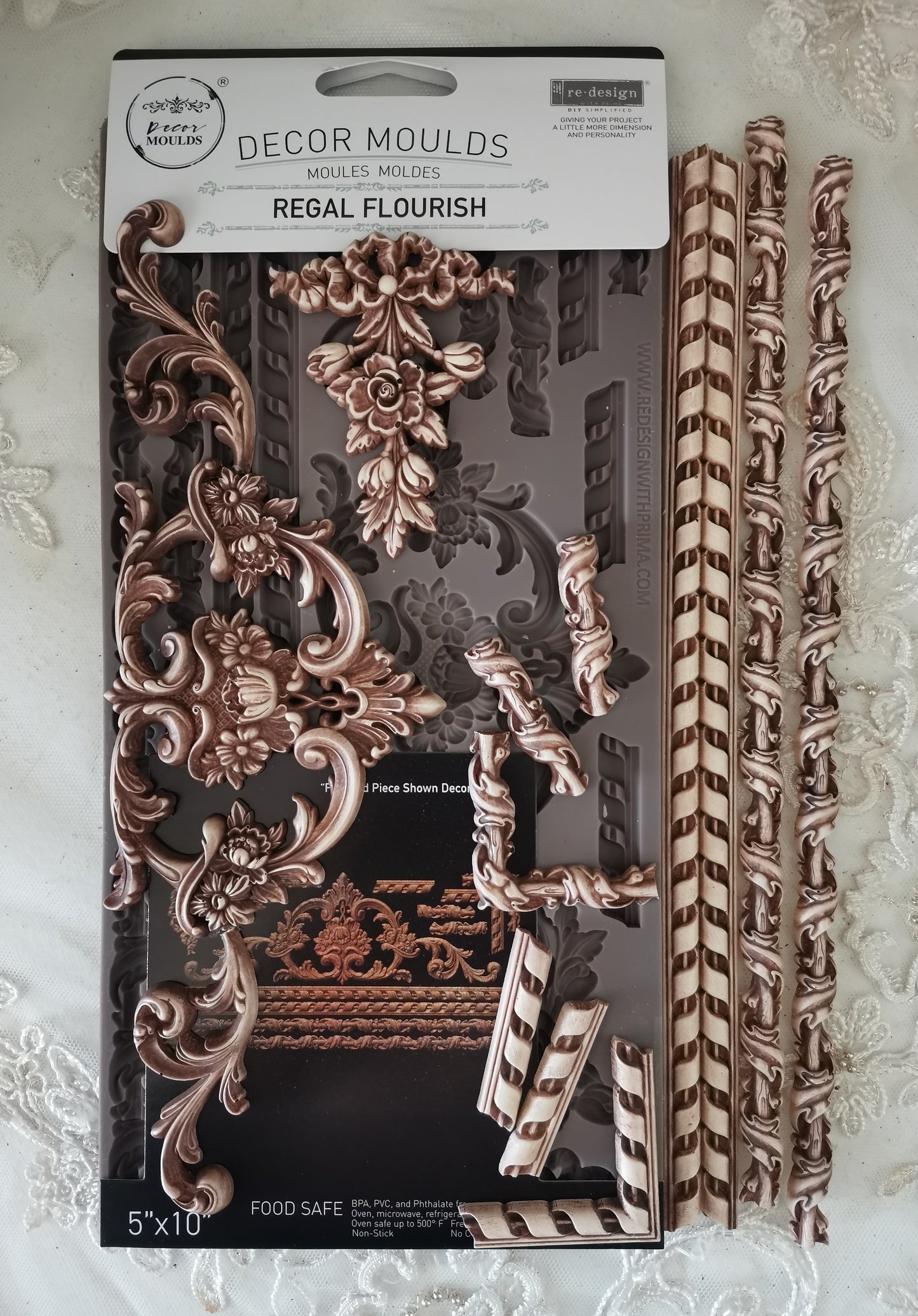 Regal Flourish Decor Moulds