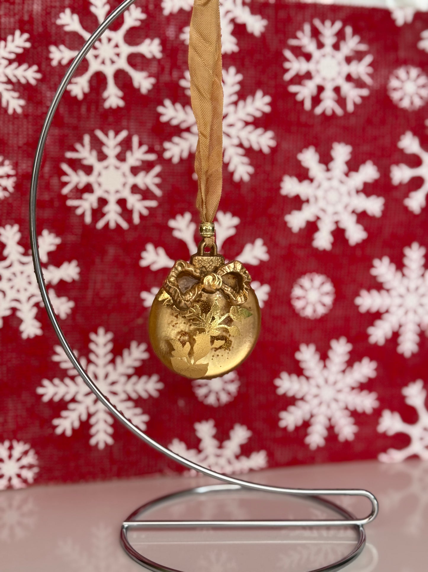 Round Golden Bow Ornament