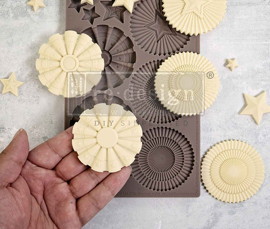 Red, White, and Blue Decor Moulds