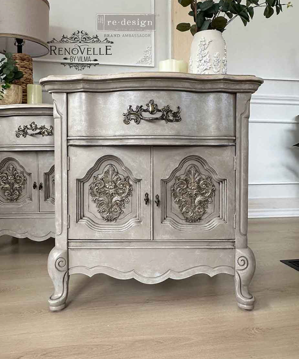 Salon De Le Belle Epoque Decor Moulds